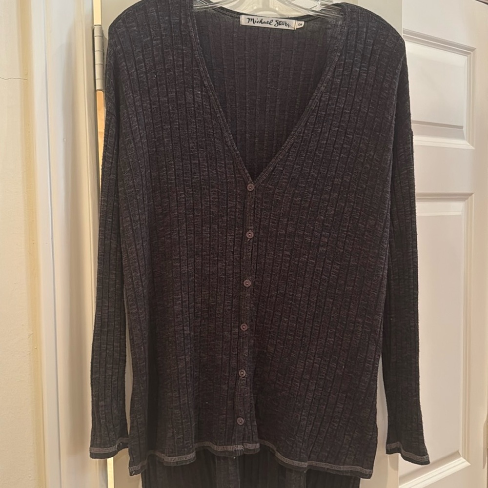 Michael Stars dark gray long sleeve V-neck Henley O/S